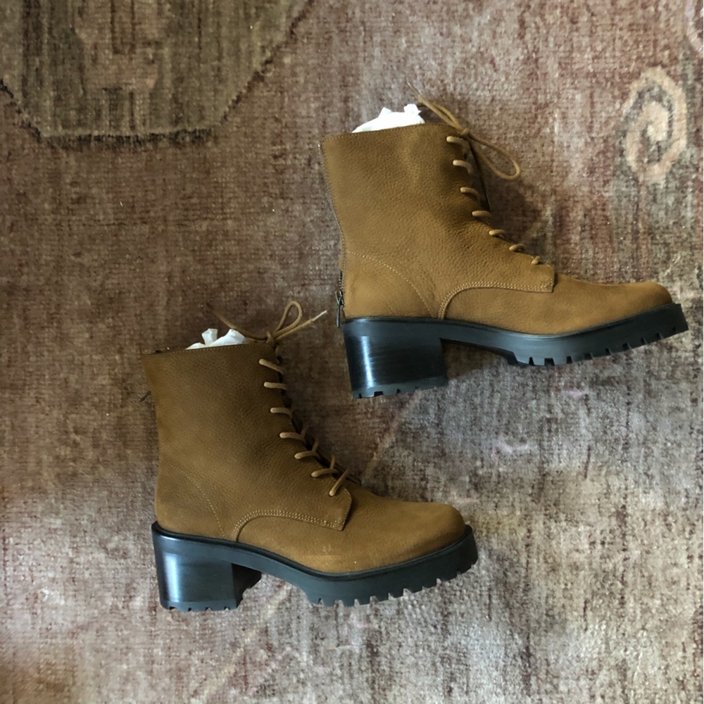Madewell The Bradley Lace-Up Lugsole Boot in 7.5 NEW
